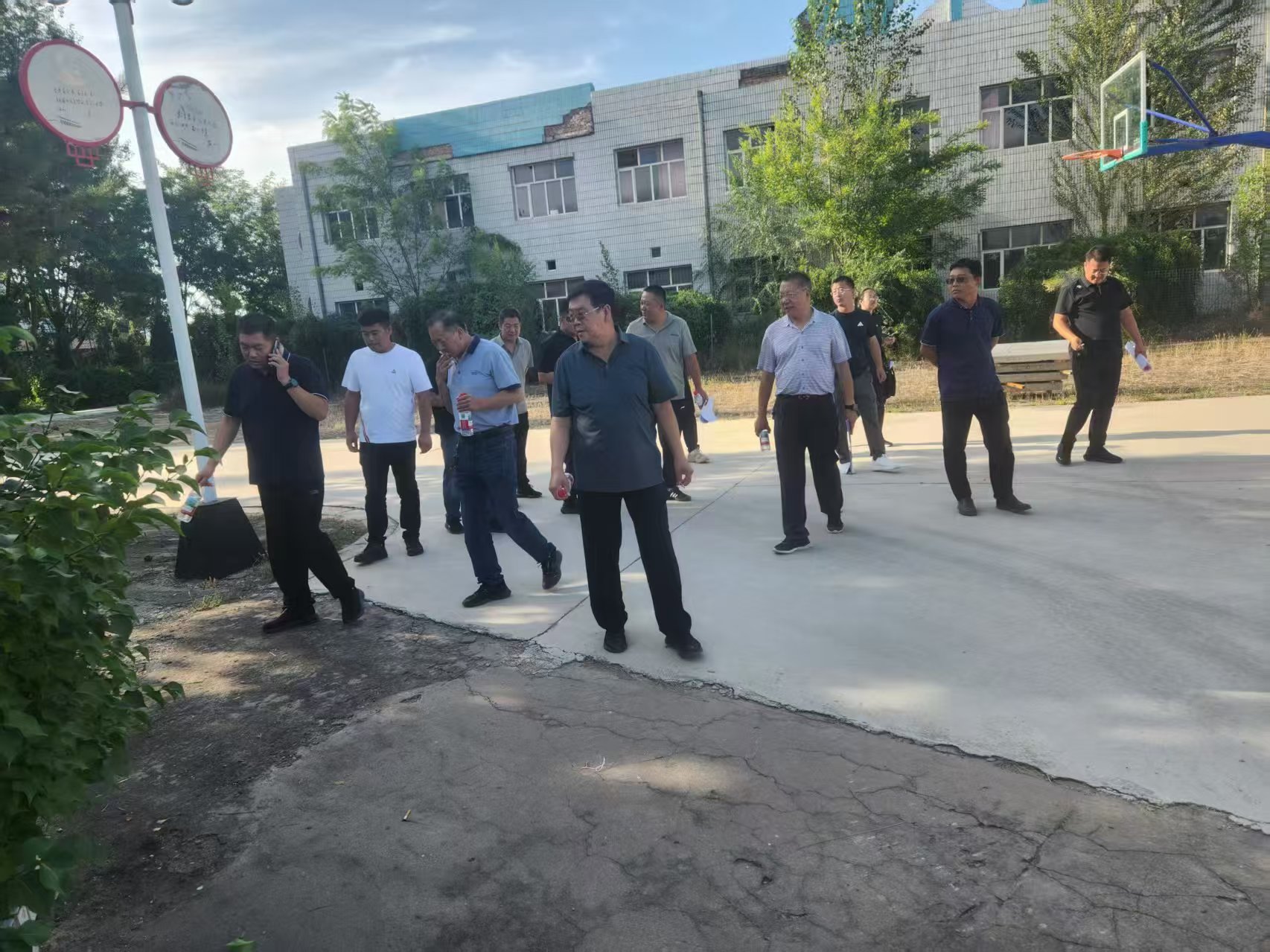 银川市塑胶地面混合型塑胶跑道 - 哪里好
